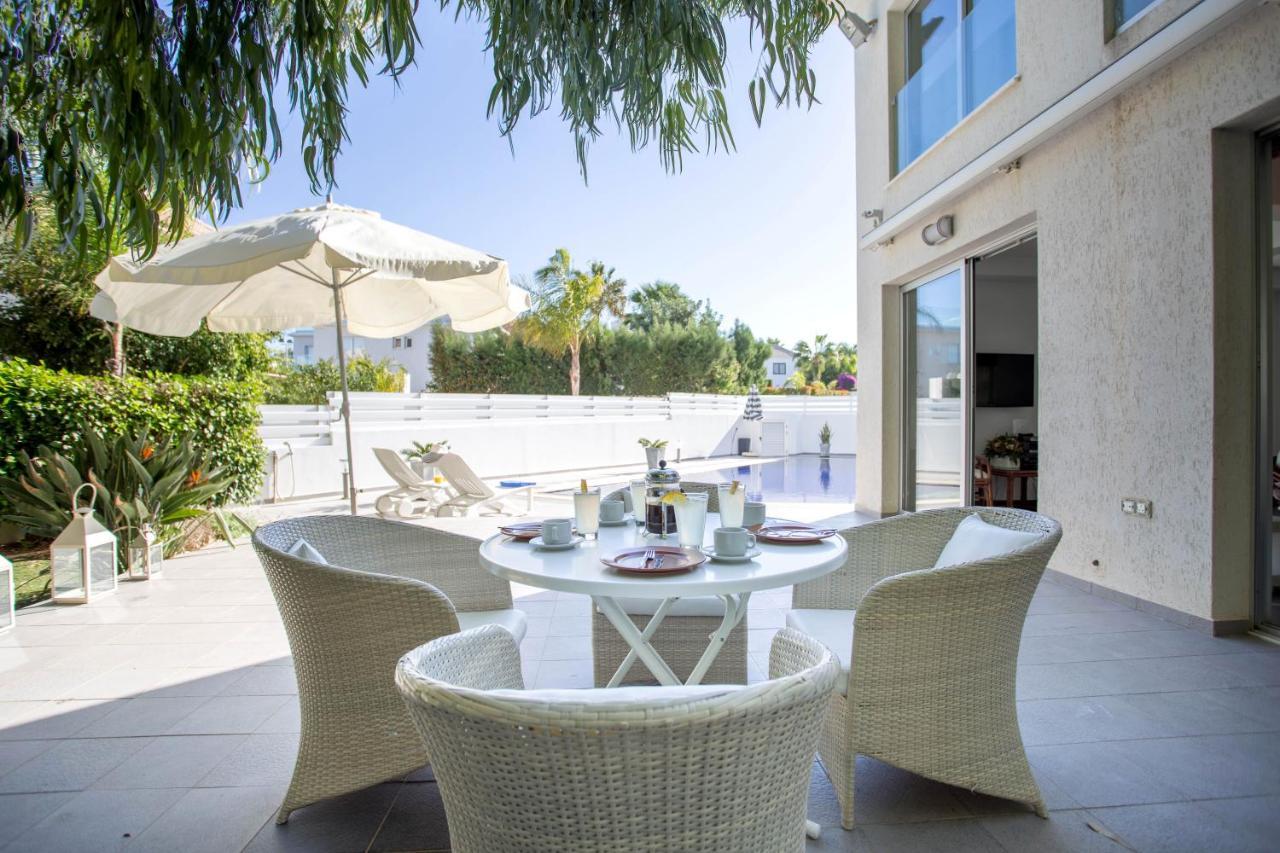 Villa Hibiscus Protarász Kültér fotó